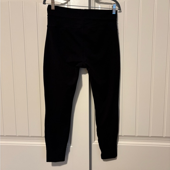 Vuori daily legging in black high rise size XL - Picture 6 of 7